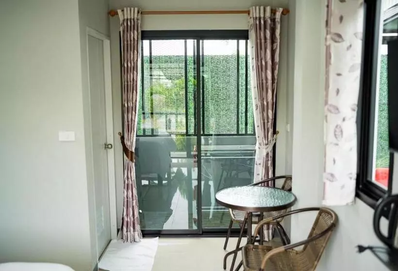 Meena Resort มีนารีสอร์ท