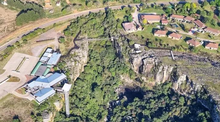 بنسيون Mantombi S Guest House