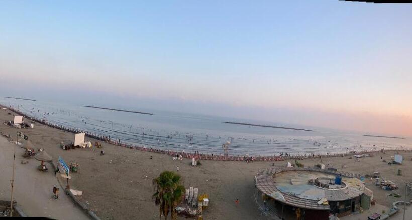 فندق دبى راس البر