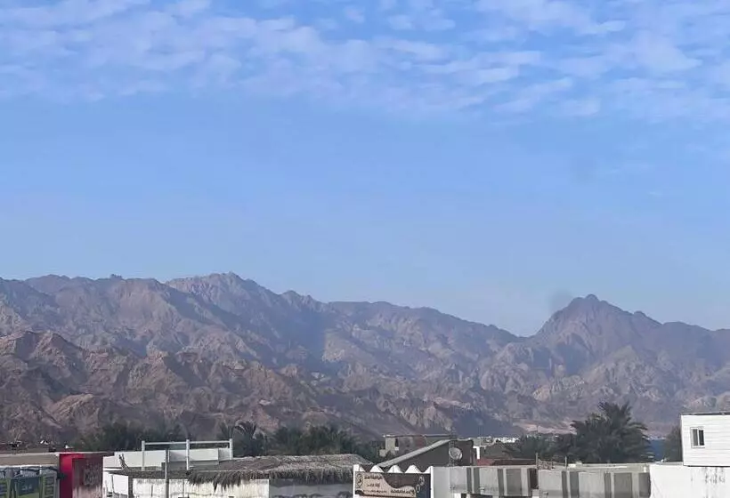 هاستل Dahab Plaza Chalets