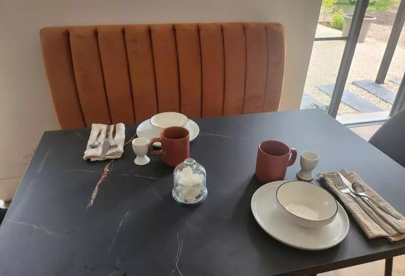 Aamiaismajoitus (B&B) Chambres Hote Le Clos 26