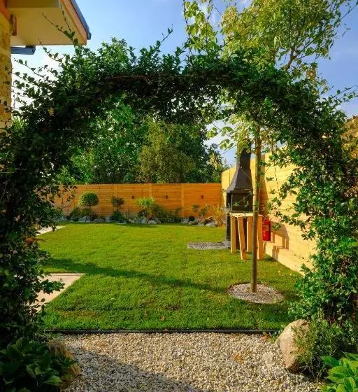 Aamiaismajoitus (B&B) Dut Sapanca