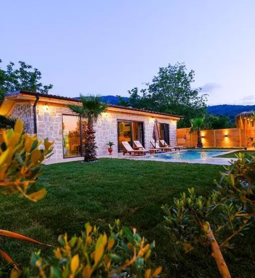 Aamiaismajoitus (B&B) Dut Sapanca