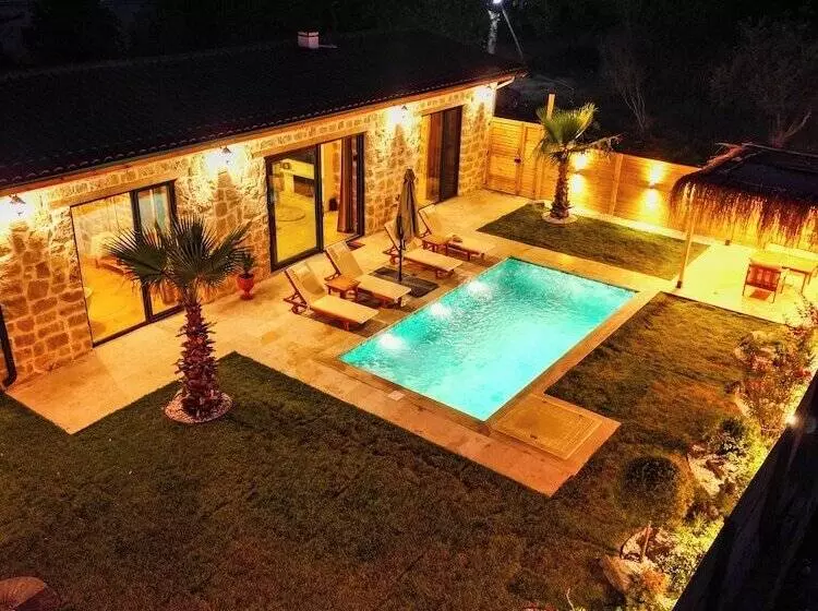 Aamiaismajoitus (B&B) Dut Sapanca