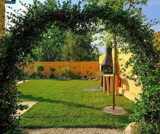 Aamiaismajoitus (B&B) Dut Sapanca