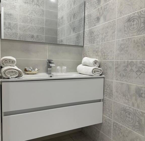 Bed and Breakfast L Appart De La Maison Blanche