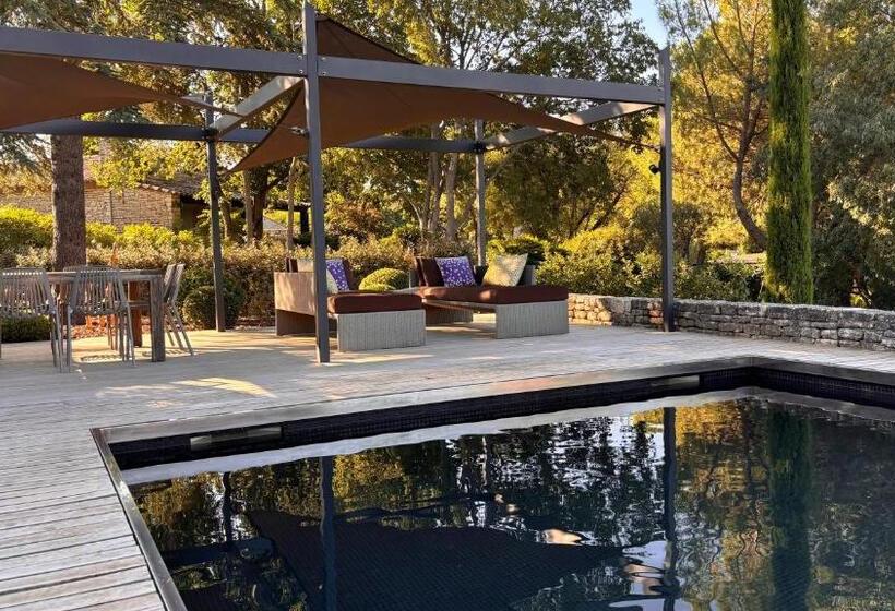 تختخواب و صبحانه La Suite Gordes