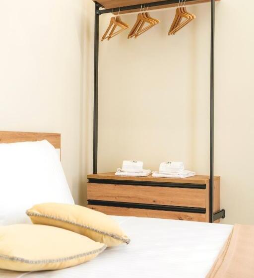 住宿加早餐  Maisonette