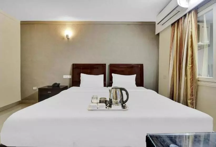 Hotelli Aec Residency Alappuzha