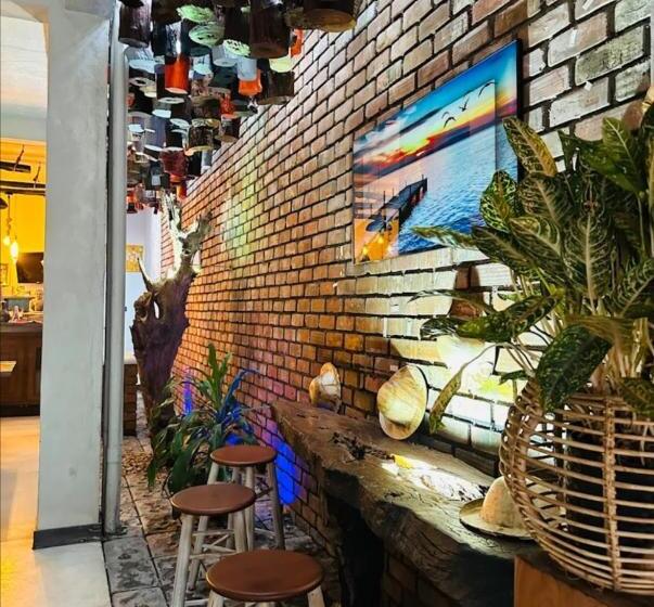 Hotel Elaine Forest View