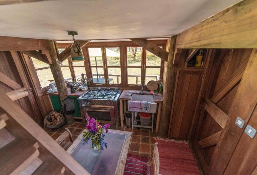 هتل The Watch Tower 360 Bed View Shower Understars