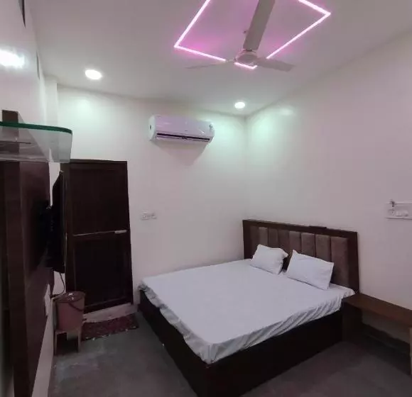 Majatalo Maa Harshiddhi Home Stay