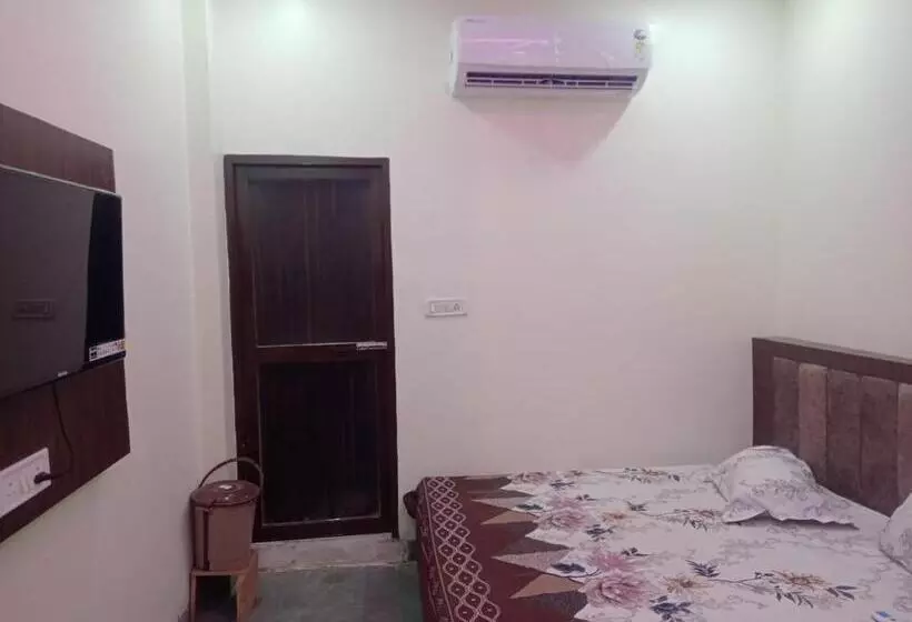 Majatalo Maa Harshiddhi Home Stay
