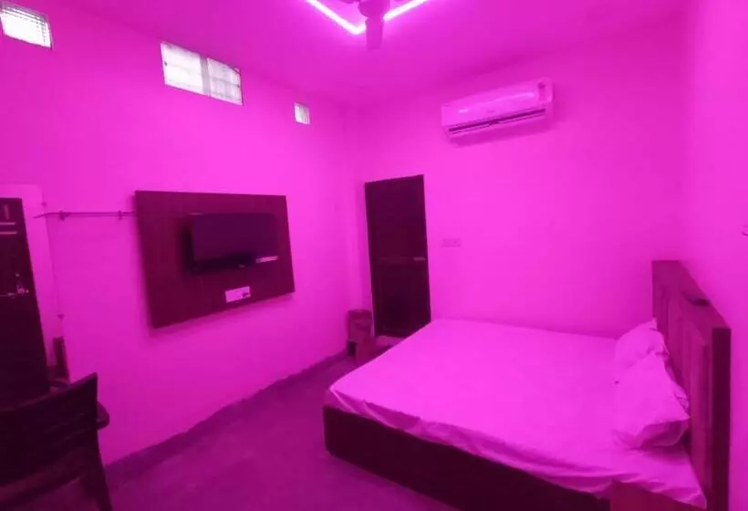 Majatalo Maa Harshiddhi Home Stay
