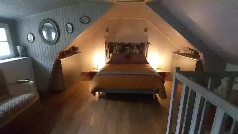 ペンション Maison Au Bord De L Eau