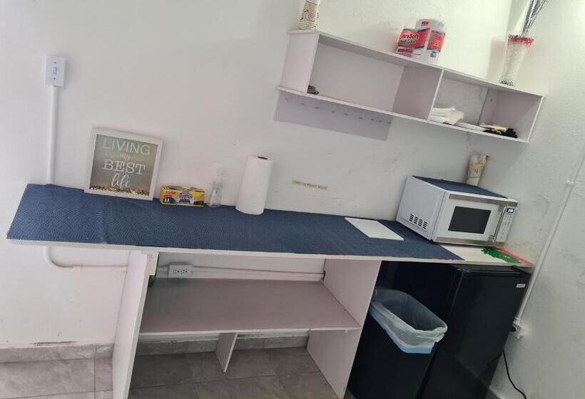 پانسیون Party Hostel San Juan