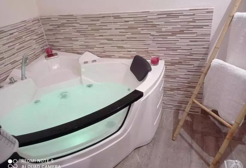 ペンション Suite Maison Rouge