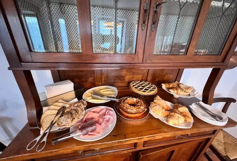 B&b Ronco Oste