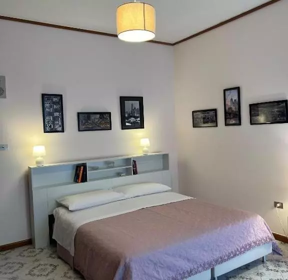 تختخواب و صبحانه Villa Varano
