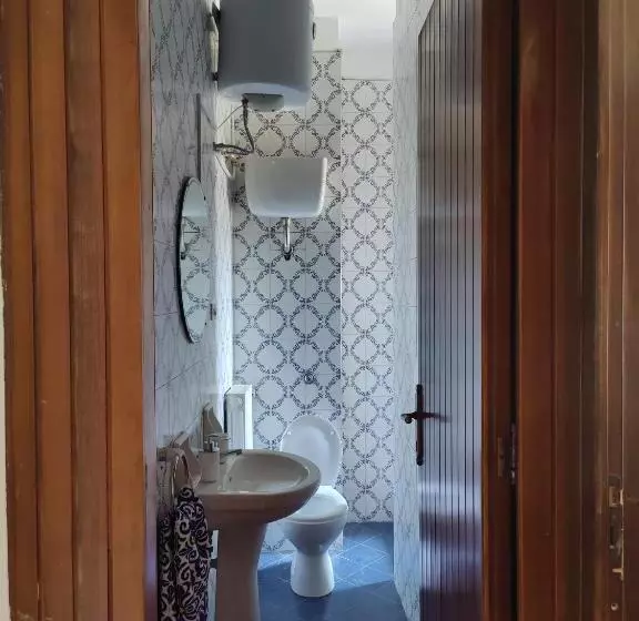 تختخواب و صبحانه Villa Varano