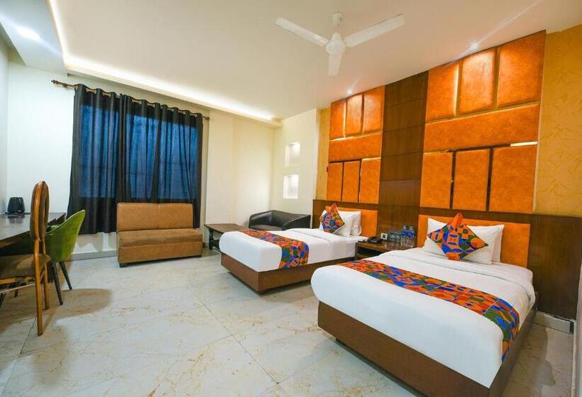 Fabhotel Billion Inn