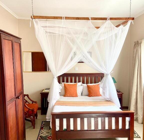 هتل Ilala Crest Lodge