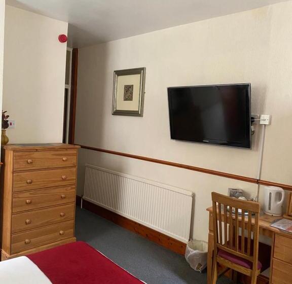 פנסיון Evanescent Bar And Rooms