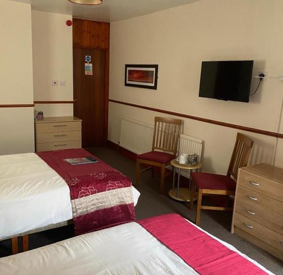 פנסיון Evanescent Bar And Rooms