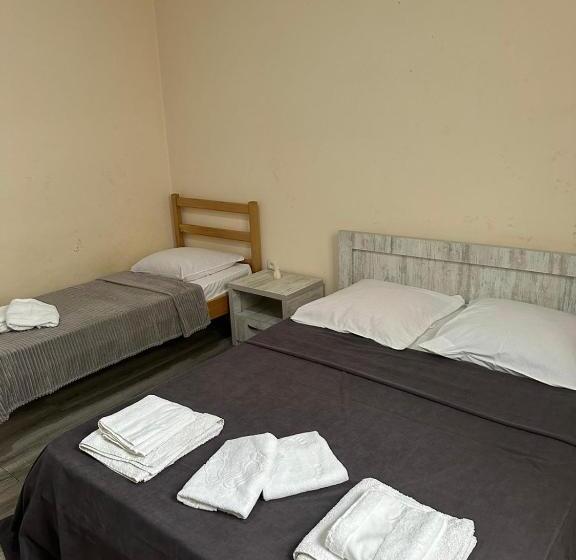 پانسیون Guest House Mukha