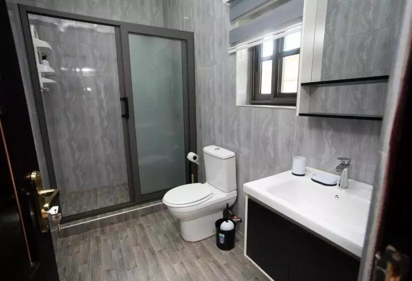 ペンション Lc Lodge & Event Centre