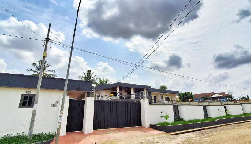 Pansiyon Lc Lodge & Event Centre