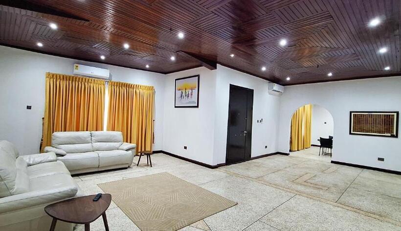 Pansiyon Lc Lodge & Event Centre