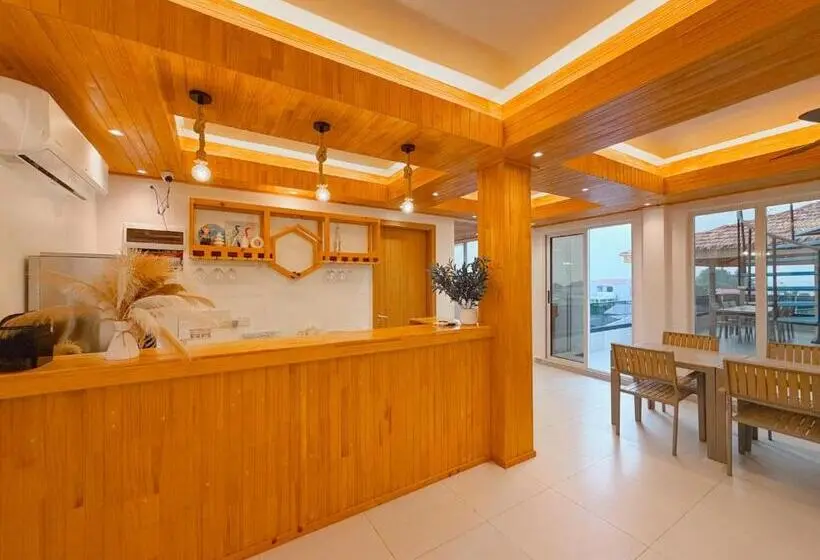 پانسیون Pavona Maldives