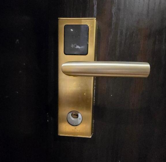 فندق ضيوف المقام 3 للغرف والشقق المفروشة توصيل مجاني للحرم