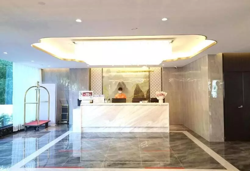 Hantang Hotel Haikou Business College Sun Moon Plaza Duty Free Shop