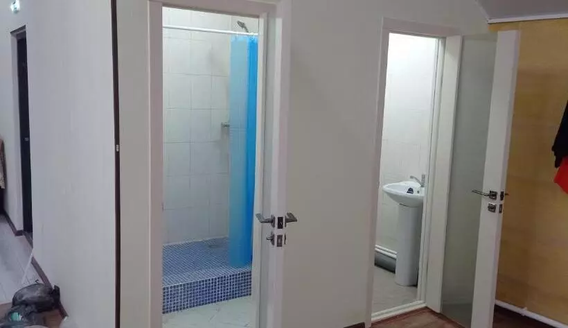 هاستل инжу