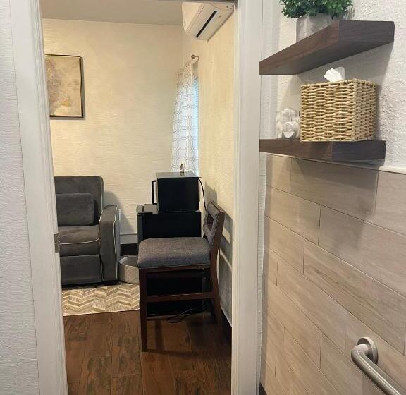 فندق صغير Radiant Retreat #7