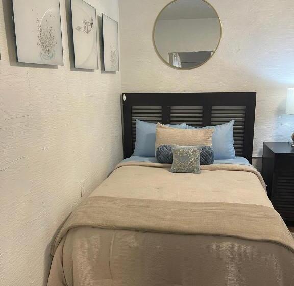 فندق صغير Radiant Retreat #7