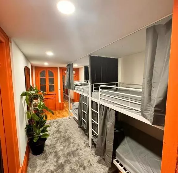 هاستل Samba Guesthouse