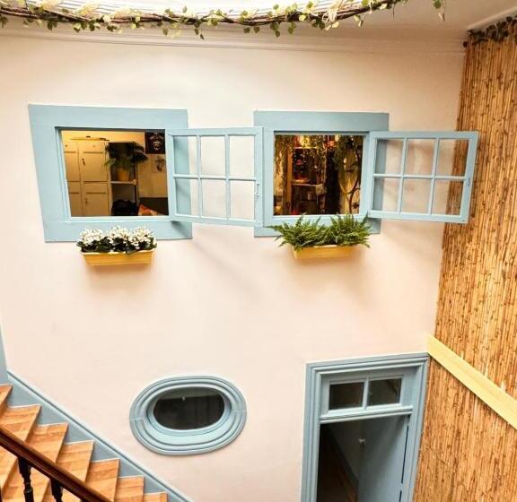 هاستل Samba Guesthouse