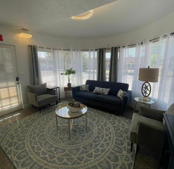 فندق صغير The Penthouse