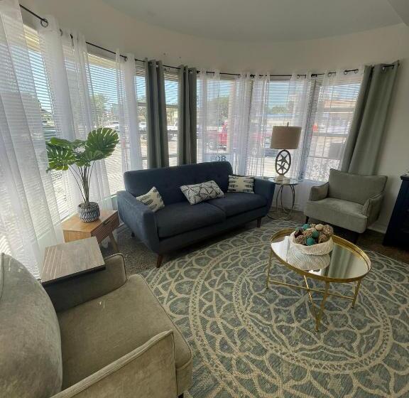 فندق صغير The Penthouse