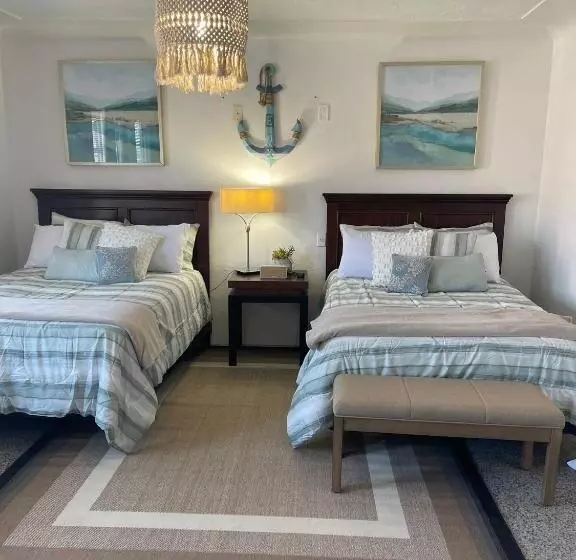 ユースホステル The Penthouse