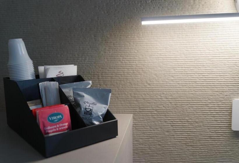 ベッドアンドブレックファースト Giardini Inn Arte