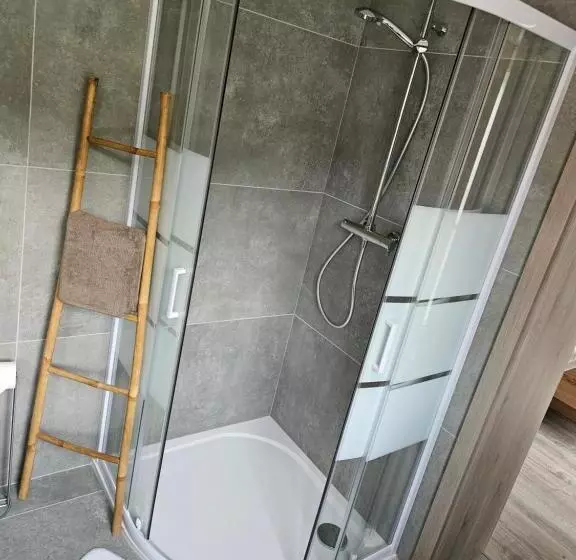 ベッドアンドブレックファースト Les 2 Gros