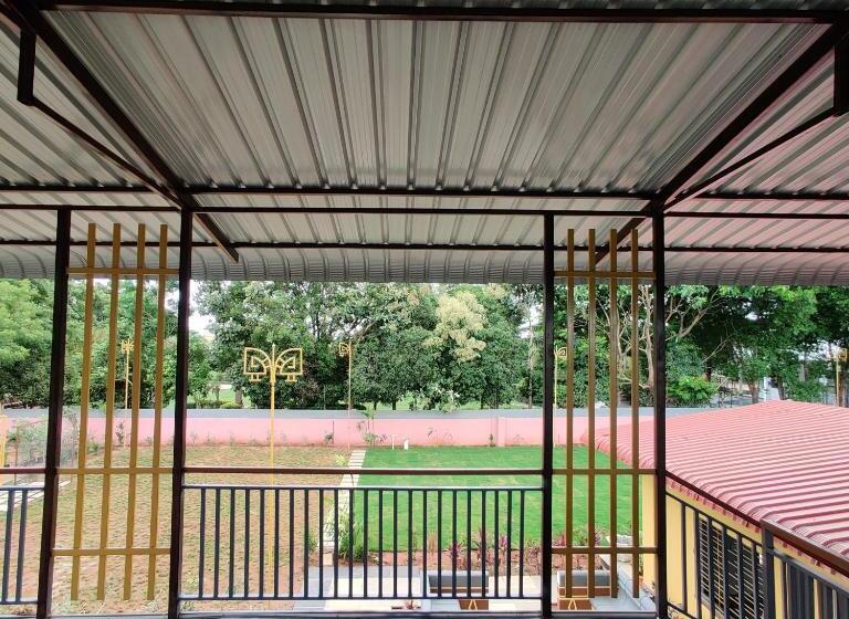 בית מלון כפרי Kashmir Farmhouse   Hyderabad