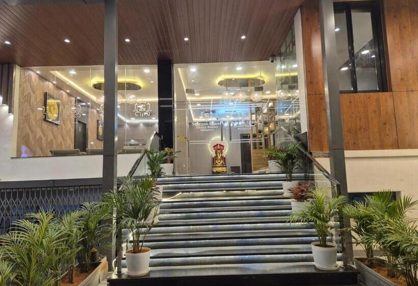 호텔 Shreyas Grand Ananthapuramu