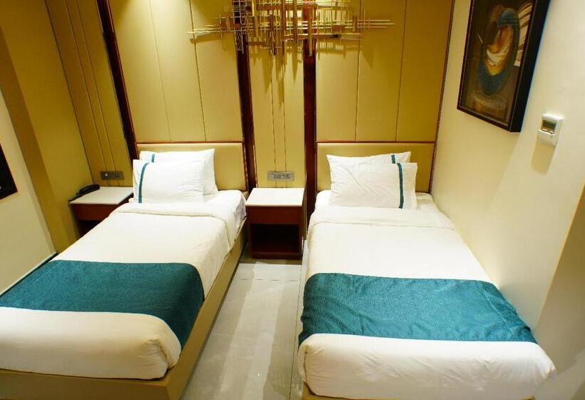 호텔 Shreyas Grand Ananthapuramu