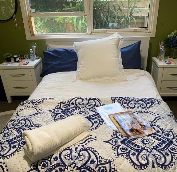 פנסיון Balcombe Retreat Mornington