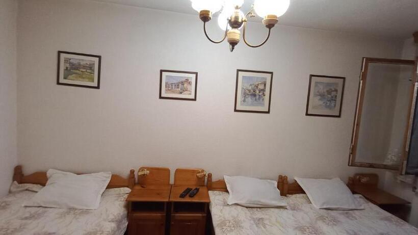 بنسيون Dumanova House